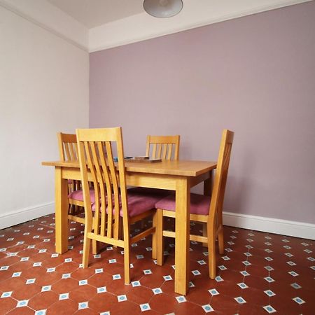 Quiet And Spacious 3 Bedroom Cardiff Exterior foto