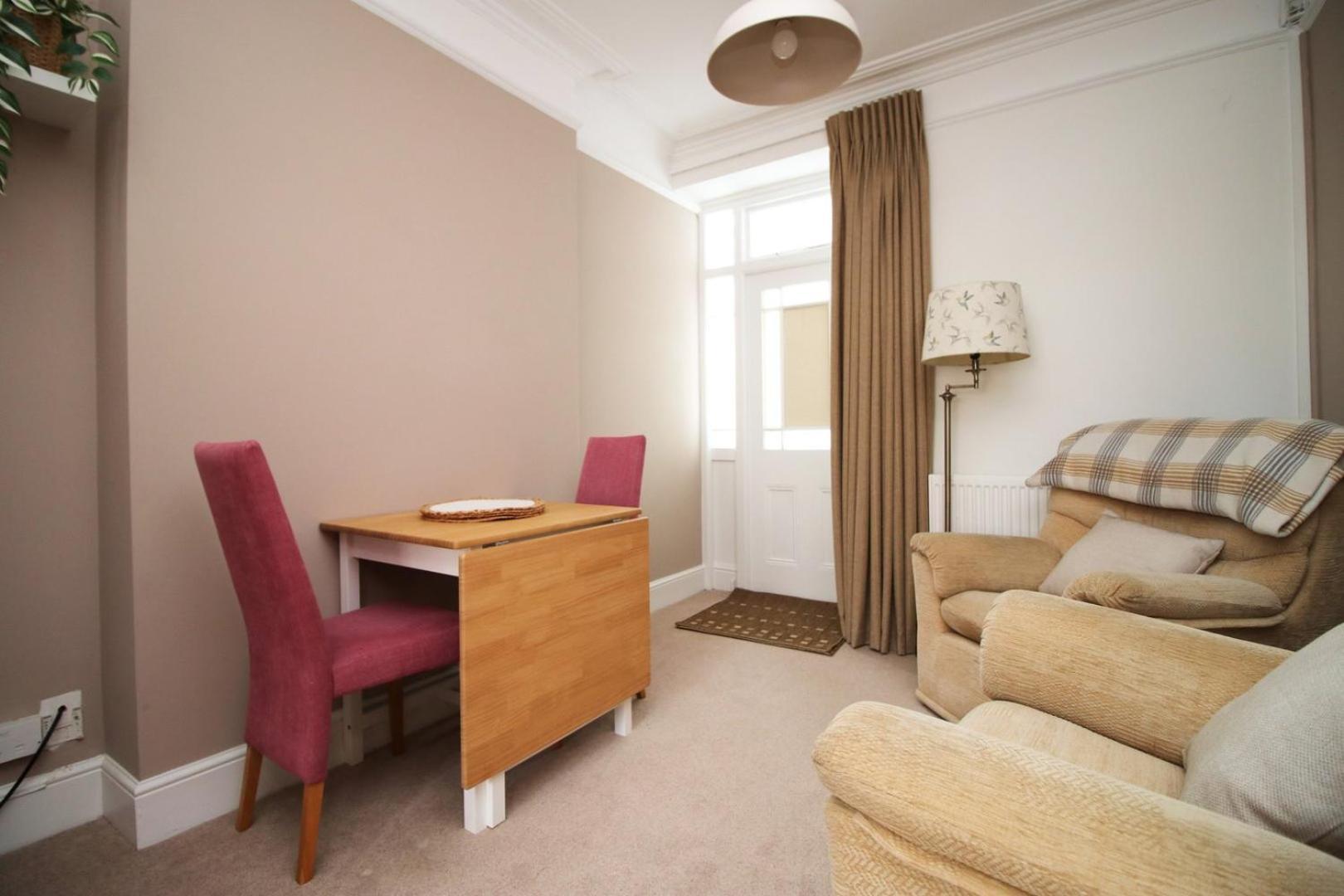 Quiet And Spacious 3 Bedroom Cardiff Exterior foto