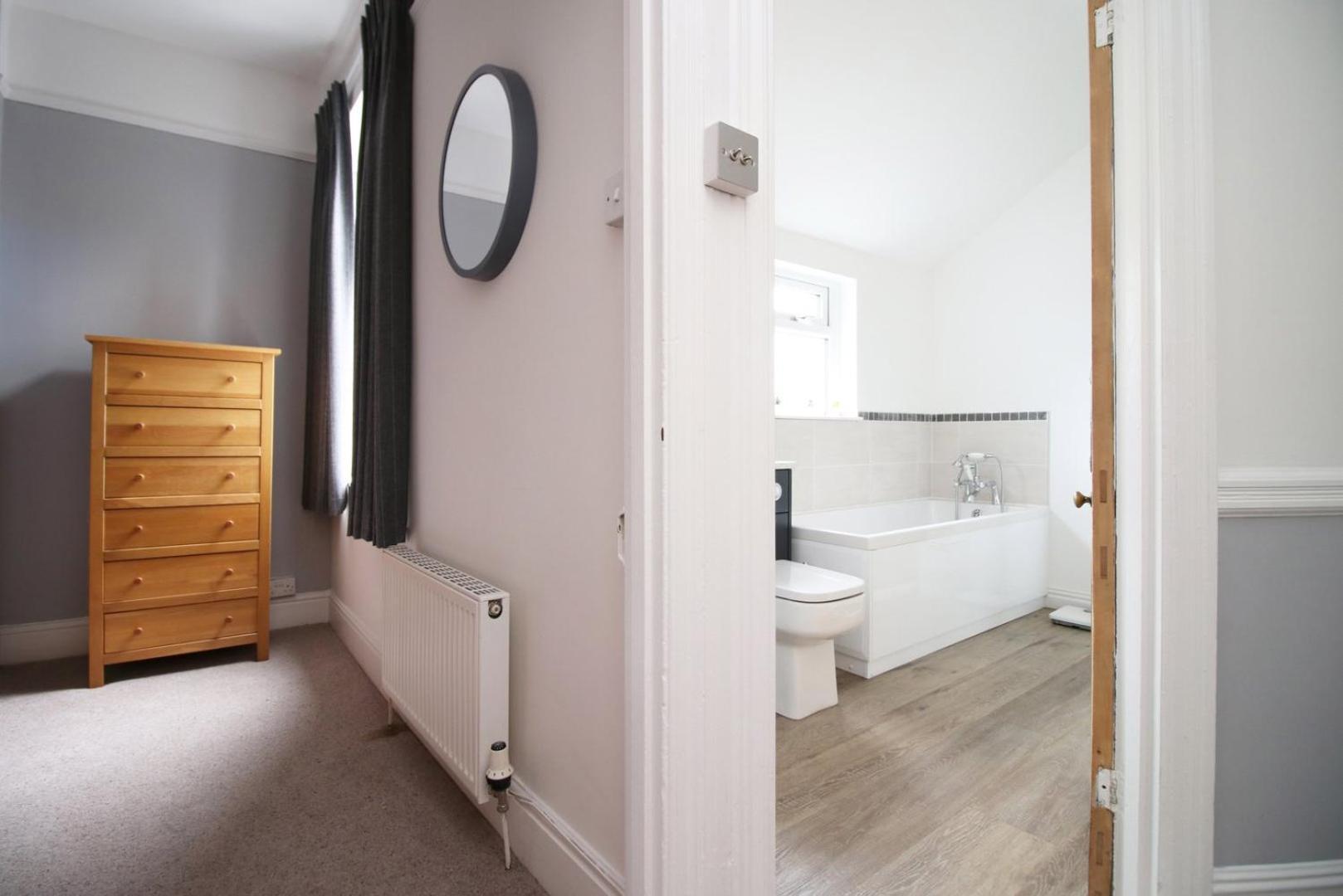 Quiet And Spacious 3 Bedroom Cardiff Exterior foto